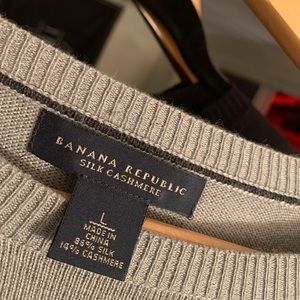 Banana republic silk cashmere sweater large